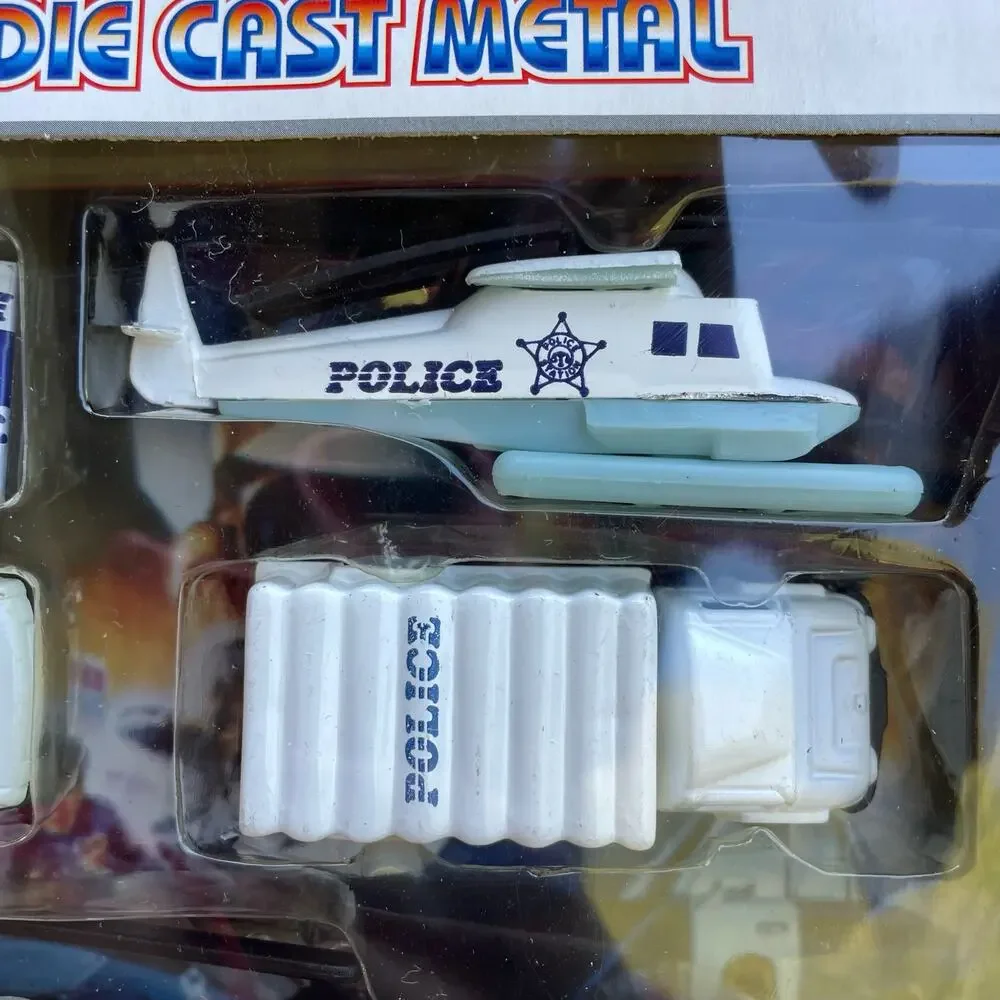 Police Team Die Cast Toy Vehicles 6 Piece Set Metal & Plastic New In Package